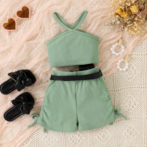 Solid Carmen Belted Shorts Outfit