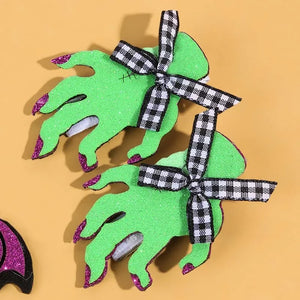 2 Pack Witch Hand Halloween Clips