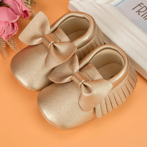 Bow Moccasins